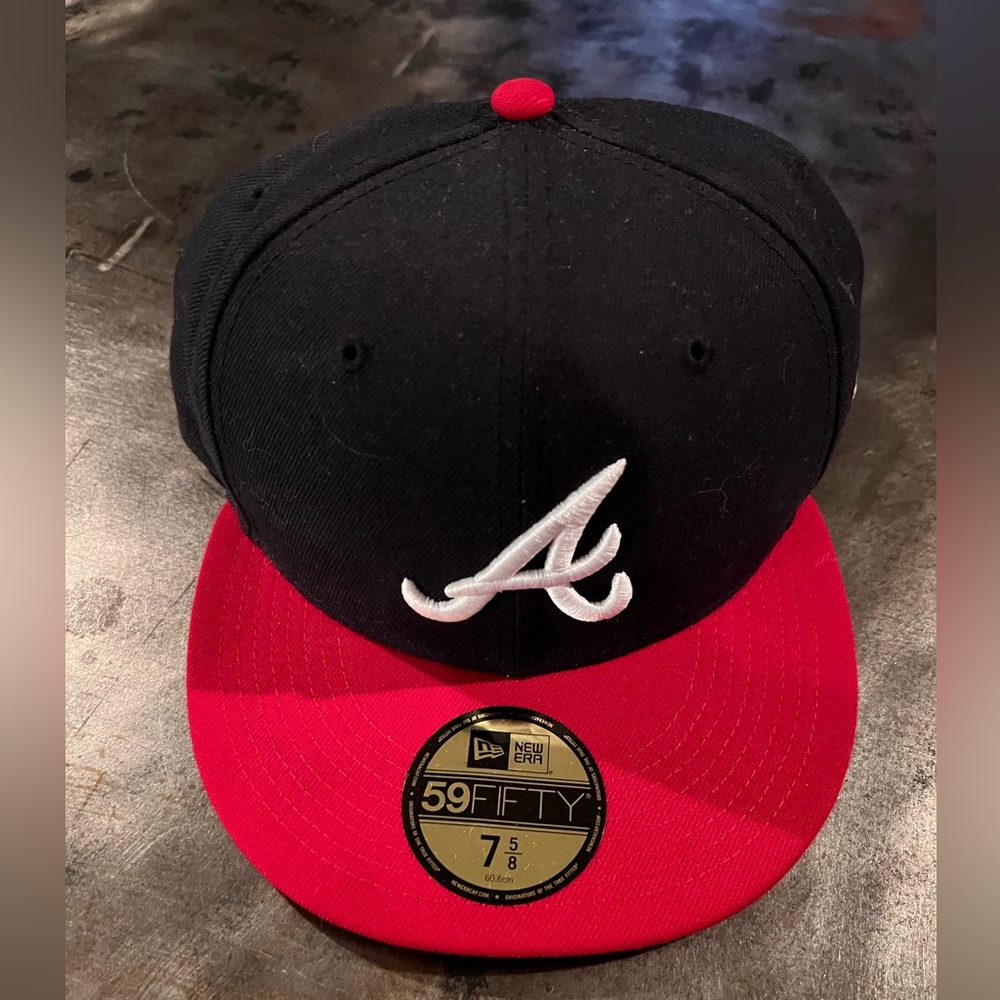 Atlanta Braves flat bill hat
